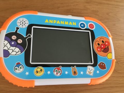 【新発売】 アンパンマン知育パッド　箱なし　乾電池10本付き 知育玩具